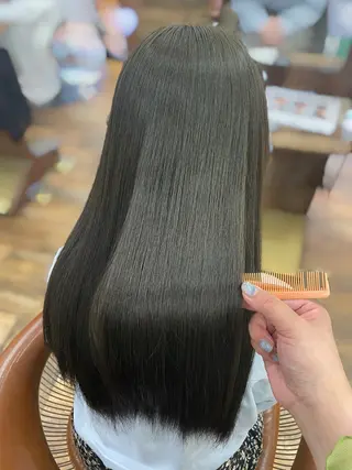 ロング カラー レナ┊︎髪質改善 ┊︎シルクストレートのヘアスタイル