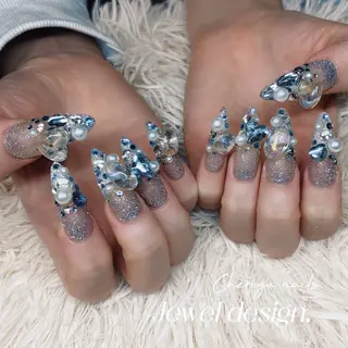 ネイル C Miaのネイルデザイン