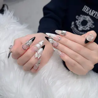ネイル Lenie Nail Salonのネイルデザイン