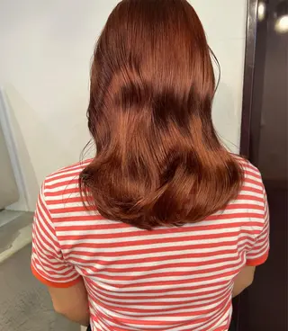 ミディアム vixus  the bay所属・vixus mamiのヘアスタイル