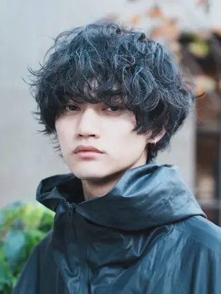 ショート パーマ メンズ 菅野 智敬のヘアスタイル