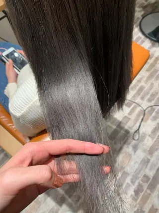 セミロング カラー 美容室moon所属・韓国スタイル🇰🇷 annaのヘアスタイル