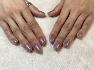 ネイル 根津 綾子のネイルデザイン