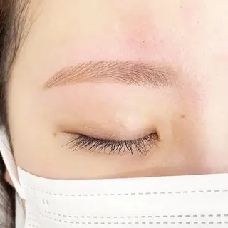 カラー アイブロウ elblink　/ risaのマツエク・マツパデザイン