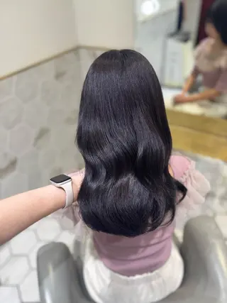 ロング カラー costes 今井芽依のヘアスタイル