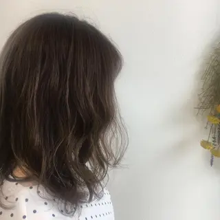 ミディアム カラー Link. 中村真穂のマツエク・マツパデザイン