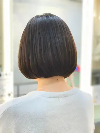 ショート アルファ シェリのヘアスタイル