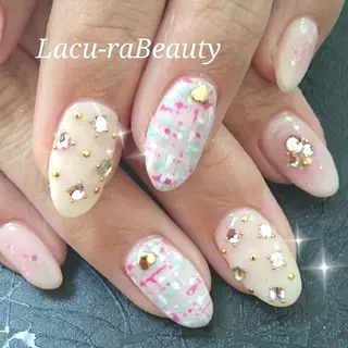 ネイル 小顔と腸の専門店 ラクーラビューティのエステ・リラクイメージ