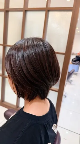 ショート 山上 佳奈子のヘアスタイル