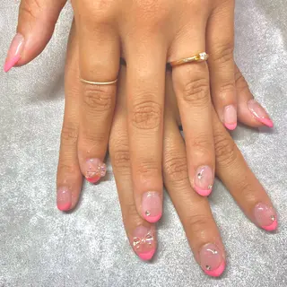 ネイル アンリッシュ新宿店 kousakaのネイルデザイン