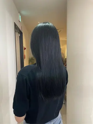 ロング カラー nonoka オリーブ/グレージュのヘアスタイル