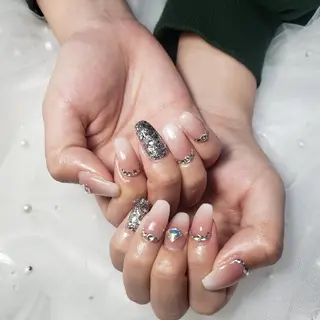 ネイル ビジュード ネイルのネイルデザイン