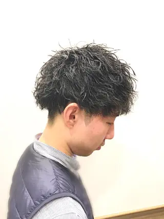 ミディアム ゼロスバーバーショップ所属・予約1000件超 ✨メンズパーマのヘアスタイル