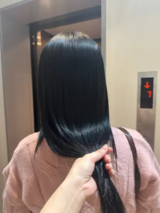 セミロング 縮毛矯正+モテカラー 🎀✨MIHOのヘアスタイル