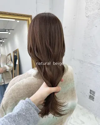 ミディアム ミディアム/レイヤー ハイライト/aikaのヘアスタイル