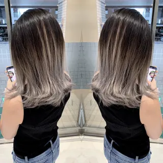 ミディアム カラー N° jillva ♦️川端裕司♦️のヘアスタイル