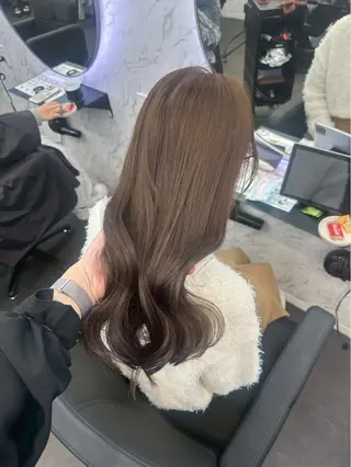 カラー hair salon dot.mooda所属・레온⋆✦ Leon 透明感✨️Colorのヘアスタイル