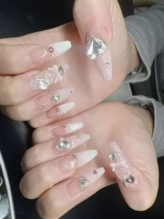 ネイル Lee Nailsのネイルデザイン