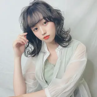 ミディアム 韓国風レイヤーカット 松葉翔のヘアスタイル