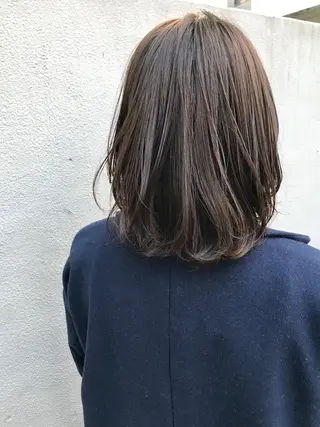 セミロング カラー ヘアアレンジ 佐藤 魁人のヘアスタイル