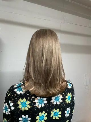 セミロング tokute 中野真咲🐺のヘアスタイル