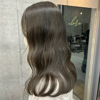 セミロング LOE所属・LOE Yuuka/42🩵のヘアスタイル