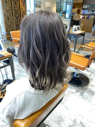 ミディアム カラー 新宿✨顔周りカット 韓国ヘア/坂本亜裟海のヘアスタイル