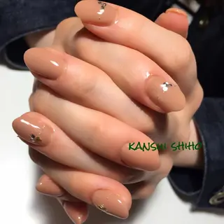 ネイル Elio所属・Elio 国泰寺のネイルデザイン