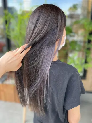 ロング no4ナチュラル戸祭所属・山越 美裕樹のヘアスタイル