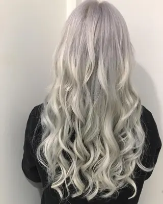 ロング カラー 🌈評価No.1🌈 艶髪カラー❌エクステのヘアスタイル