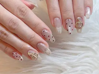 ネイル le'a-レア-【ア イ×ネイル×眉】のネイルデザイン