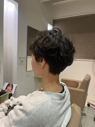 ショート パーマ 池田 愛のヘアスタイル