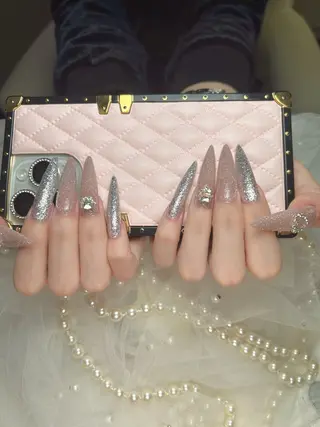 ネイル ゆき 🌻ひまわりサロンのネイルデザイン