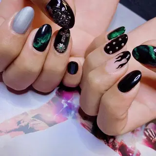 ネイル NOIROUGE所属・NOI ROUGEのネイルデザイン