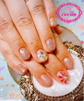 ネイル CROWN プライベートサロンのネイルデザイン