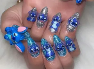 ネイル ❤️💛REBEST 京橋　nailのネイルデザイン