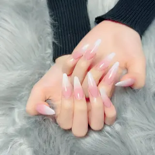 ネイル u.Neek（apartmentシェアサロン内）所属・u.Neek yokotaのネイルデザイン