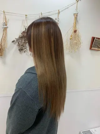 ロング カラー ママ美容師まつげ 🤍まき🤍のマツエク・マツパデザイン