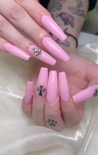 ネイル lucky nail 歌舞伎町のネイルデザイン