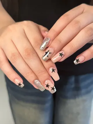 ネイル neouv所属・NEOUV_ mikuのネイルデザイン