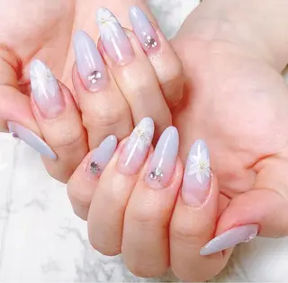 ネイル Nailsalon Eve（イヴ）のネイルデザイン