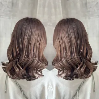 ミディアム カラー 艶髪🌈ムラカミ サキのヘアスタイル