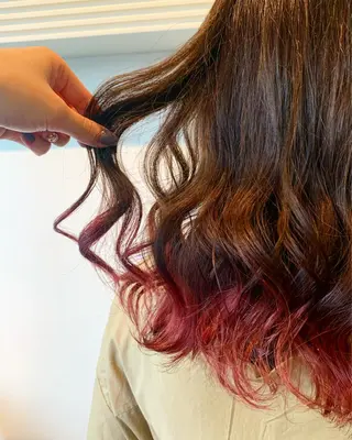 ミディアム カラー ハイトーン/レイヤー 💜Akaneのヘアスタイル