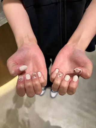 ネイル miura 🫧のネイルデザイン