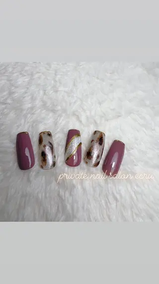 ネイル ecru エクリュのネイルデザイン