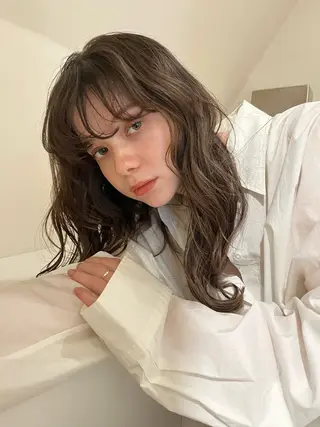 ロング パーマ GO TODAY シェアサロン 表参道Flos店所属・nishi fuyumiのヘアスタイル