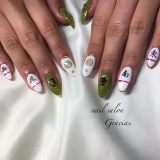 ネイル Gracias. rieのネイルデザイン