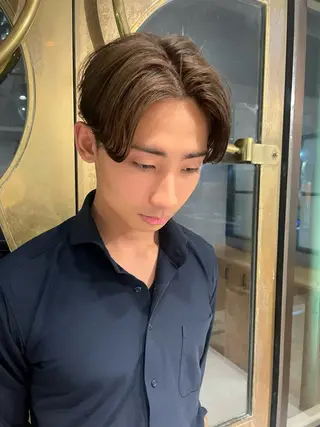 ミディアム カラー メンズ メンズNO.1口コミ 高評価🟡三澤拓海✅のヘアスタイル