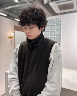 ショート garage.所属・吉田 慎冴/メンズパーマのヘアスタイル