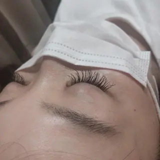 マツエク・マツパ ユウナ /難波/ 推し活美容師のヘアスタイル